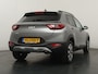 Kia Stonic 1.0 T-GDi MHEV DynamicPlusLine - Camera - Cruise control - Stoel/stuurverwarming - AppleCarplay - Android Auto Fabrieksgarantie tot 04-2032 of 150.000km