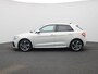 Audi A1 Sportback 25 TFSI S edition l Adaptive cruise control l Climate control l Dodehoekdetectie l Stoelverwarming l Navigatie l Audi smartphone interface l Privacy glas l Optiekpakket zwart plus l Ledkoplampen l Audi sound system