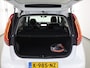 Kia e-Soul ExecutiveLine 64 kWh | Harman/Kardon Audio | Head Up display | Adaptieve Cruise Control | Stoelverwarming | Navigatie | Achteruitrijcamera | Apple Carplay