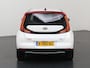 Kia e-Soul ExecutiveLine 64 kWh | Harman/Kardon Audio | Head Up display | Adaptieve Cruise Control | Stoelverwarming | Navigatie | Achteruitrijcamera | Apple Carplay