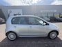 Volkswagen Up! 1.0 high up! BlueMotion 60 PK| Origineel Nederlands | 1e Eigenaar | Dealeronderhouden | Navigatie | Cruise Control | Parkeersensoren Achter | Premium Audio Systeem | Bluetooth | 15 Inch Velgen