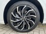 Volkswagen Golf 1.4 eHybrid 204PK DSG Style / Panoramadak / Memory Seats + massage / IQ LED / App-Connect / Camera / Stuur + Stoelverwarming **