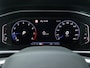 Volkswagen T-Roc 1.5 TSI R-Line | Elektrische kofferbakklep | Navigatie via telefoon | Achteruitrijcamera | Stoel & stuurverwarming | Keyless acces |