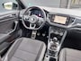 Volkswagen T-Roc 1.5 TSI 150 PK Sport Business R Line VIRTUAL COCKPIT ADAPT CRUISE CAMERA PARK ASSIST HALF LEER LED NAVI ECC TREKHAAK