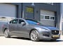 Jaguar XF 3.0d 6 cilinder S uitvoering - Dealer onderhouden - Schuif kanteldak - Volle uitvoering Nederlandse auto - Lederen dashbord - Meridian geluidssysteem