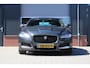 Jaguar XF 3.0d 6 cilinder S uitvoering - Dealer onderhouden - Schuif kanteldak - Volle uitvoering Nederlandse auto - Lederen dashbord - Meridian geluidssysteem