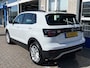 Volkswagen T-Cross 1.0 TSI Life / AUTOMAAT/ GARANTIE TM 01-2028/ ADAPT.-CRUISE/ NAVI/ APP-CONNECT/ DAB/ PARK. SENSOREN/ AIRCO/ 16"LMV