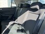 Volkswagen T-Cross 1.0 TSI Life / AUTOMAAT/ GARANTIE TM 01-2028/ ADAPT.-CRUISE/ NAVI/ APP-CONNECT/ DAB/ PARK. SENSOREN/ AIRCO/ 16"LMV