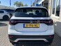 Volkswagen T-Cross 1.0 TSI Life / AUTOMAAT/ GARANTIE TM 01-2028/ ADAPT.-CRUISE/ NAVI/ APP-CONNECT/ DAB/ PARK. SENSOREN/ AIRCO/ 16"LMV