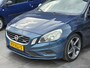 Volvo V60 1.6 T3 R-Design|2e eig|NAP|AUT|PDC|Trekhaak|Cruise