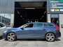 Volvo V60 1.6 T3 R-Design|2e eig|NAP|AUT|PDC|Trekhaak|Cruise