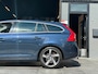 Volvo V60 1.6 T3 R-Design|2e eig|NAP|AUT|PDC|Trekhaak|Cruise