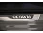 Skoda Octavia Combi Sportline Tour 1.5 eTSI 150pk DSG Automaat Trekhaak, Adaptive cruise control, Elektrische achterklep, LED matrix koplampen, Navigatie, Achteruitrijcamera