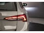Skoda Octavia Combi Sportline Tour 1.5 eTSI 150pk DSG Automaat Trekhaak, Adaptive cruise control, Elektrische achterklep, LED matrix koplampen, Navigatie, Achteruitrijcamera