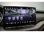 Skoda Octavia Combi Sportline Tour 1.5 eTSI 150pk DSG Automaat Trekhaak, Adaptive cruise control, Elektrische achterklep, LED matrix koplampen, Navigatie, Achteruitrijcamera