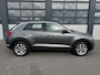 Volkswagen T-Roc 1.5 TSI 150pk DSG, Trekhaak, Stoel+Stuurverwarming