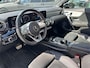 Mercedes-Benz CLA 200 AMG Line | Panoramadak | Burmester | Stoelverwarming | Elektrisch verstelbare voorstoelen