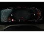 BMW 3-Serie Touring 330i High Executive | M-Sport | Panoramadak | Stoelverwarming | PDC V+A | 18 Inch