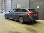 BMW 3-Serie Touring 330i High Executive | M-Sport | Panoramadak | Stoelverwarming | PDC V+A | 18 Inch