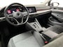 Volkswagen Golf 1.0 eTSI Life / AUTOMAAT/ CLIMA/ STOELVERWARM./ CRUISE/ DIGITAL DASH/ APP-CONNECT/ PARK. SENSOREN/ 17"LMV