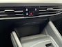 Volkswagen Golf 1.0 eTSI Life / AUTOMAAT/ CLIMA/ STOELVERWARM./ CRUISE/ DIGITAL DASH/ APP-CONNECT/ PARK. SENSOREN/ 17"LMV