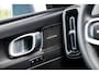 Volvo XC40 1.5 T5 Plug-in Hybrid Plus Bright | PHEV | Achteruitrijcamera | Harman Kardon Audio | Keyless Entry | Elektrische Achterklep | Navigatie | Apple Carplay | Android Auto | Elektrisch Verstelbare Voorstoelen | Stoelverwarming