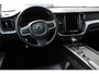 Volvo XC60 2.0 T5 Momentum | Autonomous Emergency Braking | Bots herkenning en activatie | Cruise control | Electronic climate controle | Lederen bekleding | Voorstoelen verwarmd | Navigatiesysteem full map + hard disk | Apple Carplay & Android Auto | Trekhaak uitklapbaar |
