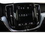 Volvo XC60 2.0 T5 Momentum | Autonomous Emergency Braking | Bots herkenning en activatie | Cruise control | Electronic climate controle | Lederen bekleding | Voorstoelen verwarmd | Navigatiesysteem full map + hard disk | Apple Carplay & Android Auto | Trekhaak uitklapbaar |