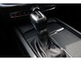 Volvo XC60 2.0 T5 Momentum | Autonomous Emergency Braking | Bots herkenning en activatie | Cruise control | Electronic climate controle | Lederen bekleding | Voorstoelen verwarmd | Navigatiesysteem full map + hard disk | Apple Carplay & Android Auto | Trekhaak uitklapbaar |