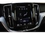 Volvo XC60 2.0 T5 Momentum | Autonomous Emergency Braking | Bots herkenning en activatie | Cruise control | Electronic climate controle | Lederen bekleding | Voorstoelen verwarmd | Navigatiesysteem full map + hard disk | Apple Carplay & Android Auto | Trekhaak uitklapbaar |