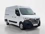 Renault Master T33 2.3 - 135PK dCi L2H2 Work Edition | BPM VRIJ | Trekhaak | Parkeersensoren | Camera | Navi | Apple CarPlay/Android Auto | Volledig betimmerd | Airco | Cruise Control |