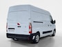 Renault Master T33 2.3 - 135PK dCi L2H2 Work Edition | BPM VRIJ | Trekhaak | Parkeersensoren | Camera | Navi | Apple CarPlay/Android Auto | Volledig betimmerd | Airco | Cruise Control |