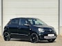 Renault Twingo Z.E. R80 E-Tech Série Limitée Urban Night 22 kWh / Achteruitrijcamera / Apple Carplay & Android Auto / Navigatie / Climate Control / Parkleersensoren / Lichtmetalen Velgen 16" /