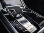 Audi Q8 60 TFSI e quattro Pro Line S Competition | B&O advanced | Audi exclusive | 5 jaar garantie | Panoramadak | massage stoelen | 4 wiel besturing | Alcantara hemel | Soft-close | Elektr. Trekhaak | Achteras besturing | Oled achterlichte