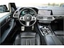 BMW X5 xDrive40i M-SPORT / PANO / BOWERS & WILKINS / LASER / SOFTCLOSE / HUD / COMFORTSTOELEN / TREKHAAK / 22"