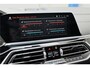 BMW X5 xDrive40i M-SPORT / PANO / BOWERS & WILKINS / LASER / SOFTCLOSE / HUD / COMFORTSTOELEN / TREKHAAK / 22"