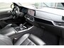 BMW X5 xDrive40i M-SPORT / PANO / BOWERS & WILKINS / LASER / SOFTCLOSE / HUD / COMFORTSTOELEN / TREKHAAK / 22"