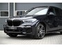 BMW X5 xDrive40i M-SPORT / PANO / BOWERS & WILKINS / LASER / SOFTCLOSE / HUD / COMFORTSTOELEN / TREKHAAK / 22"