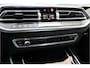 BMW X5 xDrive40i M-SPORT / PANO / BOWERS & WILKINS / LASER / SOFTCLOSE / HUD / COMFORTSTOELEN / TREKHAAK / 22"