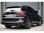 BMW X5 xDrive40i M-SPORT / PANO / BOWERS & WILKINS / LASER / SOFTCLOSE / HUD / COMFORTSTOELEN / TREKHAAK / 22"