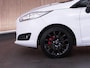Ford Fiesta 1.0 100pk Titanium |black pack|bluetooth|navigatie|parkeercamera|stoelverwarming|17" lichtmetalen velgen|voor & achterruit verwarming|