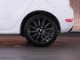 Ford Fiesta 1.0 100pk Titanium |black pack|bluetooth|navigatie|parkeercamera|stoelverwarming|17" lichtmetalen velgen|voor & achterruit verwarming|