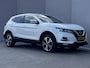 Nissan Qashqai 1.3 DIG-T 140 Design Edition / Navigatie / Stoelverwarming / Trekhaak 1.300 kg / Camera 360° / Apple Carplay Android / 18" LM wielen + All Season banden /