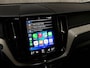 Volvo XC60 2.0 T8 Twin Engine AWD Inscription 391Pk Automaat (PANORAMADAK, APPLE CARPLAY, MEMORY SEATS, LEDER, ZWART HEMEL, STOELVERWARMING, GETINT GLAS, ELEK ACHTERKLEP, NIEUWE APK, NIEUWSTAAT)