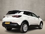 Opel Grandland X 1.2 Turbo Sport (APPLE CARPLAY, NAVIGATIE, CLIMATE, STUUR/STOELVERWARMING, SPORTSTOELEN, GETINT GLAS, TREKHAAK, PARKEERSENSOREN, CRUISE, NIEUWSTAAT)