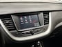 Opel Grandland X 1.2 Turbo Sport (APPLE CARPLAY, NAVIGATIE, CLIMATE, STUUR/STOELVERWARMING, SPORTSTOELEN, GETINT GLAS, TREKHAAK, PARKEERSENSOREN, CRUISE, NIEUWSTAAT)