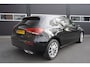 Mercedes-Benz A-klasse 250 e Business Line Aut/Sfeerverlichting/Carplay/Park.sensoren/Camera