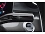 Mercedes-Benz C-klasse 300 e AMG Line 313 pk | NL-Auto | 8x velgen + banden | Trekhaak | Open dak | Virtual cockpit | Camera | Carplay | Sfeerverlichting | Full LED | LM-Velgen | NAP