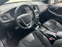 Volvo V40 1.5 T3 Polar+ Sport | Trekhaak | Harman/Kardon | All-seasons | R-Design | Keyless entry | Stoelverwarming |