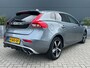Volvo V40 1.5 T3 Polar+ Sport | Trekhaak | Harman/Kardon | All-seasons | R-Design | Keyless entry | Stoelverwarming |